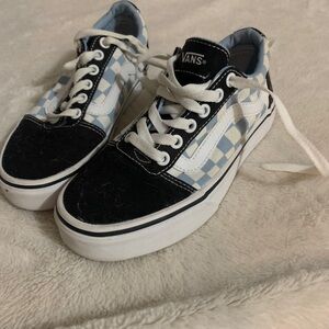 Vans women’s size 5  Sneakers in Black and Light Blue Checkered
